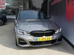 BMW 3 Serie Touring 330i HIGH EXECUTIVE | M-SPORT | PANO | H/K | LASER | TREKHAAK | 1e EIGENAAR!! thumbnail 3