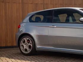 Alfa Romeo Romeo 147 3.2 V6 GTA thumbnail 17