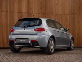 Alfa Romeo Romeo 147 3.2 V6 GTA thumbnail 4