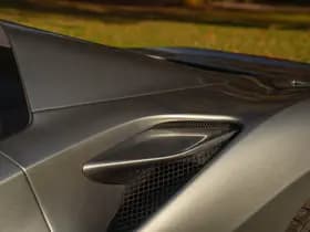 Ferrari F8 Spider 3.9 V8 HELE thumbnail 35