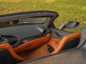 Ferrari F8 Spider 3.9 V8 HELE thumbnail 38