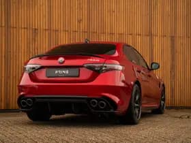 Alfa Romeo Romeo Giulia 2.9 V6 Quadrifoglio MY25 thumbnail 22