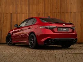 Alfa Romeo Romeo Giulia 2.9 V6 Quadrifoglio MY25 thumbnail 25
