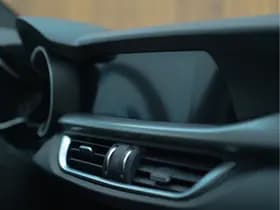 Alfa Romeo Romeo Stelvio 2.0T AWD Veloce 320pk thumbnail 28