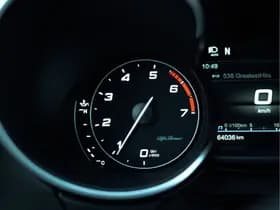 Alfa Romeo Romeo Stelvio 2.0T AWD Veloce 320pk thumbnail 31