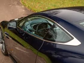 Aston Martin Vanquish 6.0 V12 Touchtronic thumbnail 30