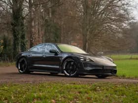 Porsche Taycan Turbo S 93 kWh thumbnail 13