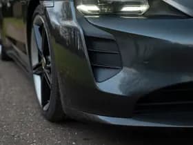 Porsche Taycan Turbo S 93 kWh thumbnail 18