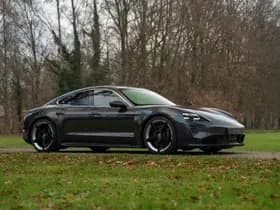 Porsche Taycan Turbo S 93 kWh thumbnail 3