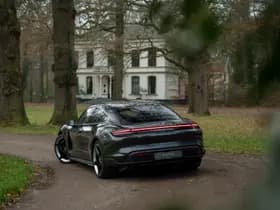 Porsche Taycan Turbo S 93 kWh thumbnail 4