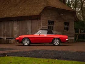 Alfa Romeo Romeo Spider 2000 Veloce thumbnail 4