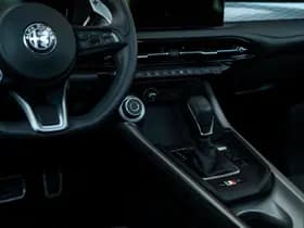 Alfa Romeo Romeo Tonale 1.3T PHEV 280pk Ti thumbnail 27