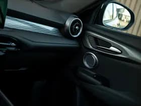 Alfa Romeo Romeo Tonale 1.3T PHEV 280pk Ti thumbnail 30