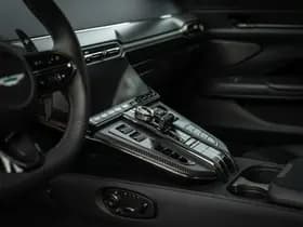 Aston Martin Vantage 4.0 V8 thumbnail 43