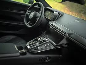 Aston Martin Vantage 4.0 V8 thumbnail 10