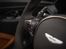 Aston Martin V12 Vantage Roadster | Nr. 211/249 | Pentland Green by Q | Briljant! thumbnail 52