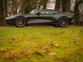 Aston Martin Vanquish | Minotaur Green | Bronze dreamlines thumbnail 16