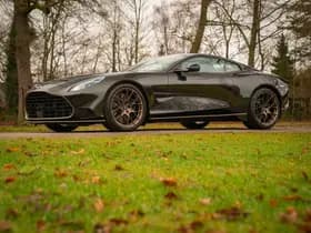 Aston Martin Vanquish | Minotaur Green | Bronze dreamlines thumbnail 17