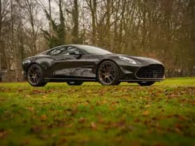 Aston Martin Vanquish | Minotaur Green | Bronze dreamlines thumbnail 3