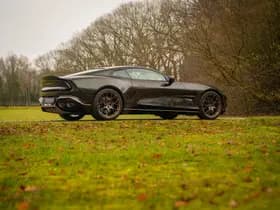 Aston Martin Vanquish | Minotaur Green | Bronze dreamlines thumbnail 34