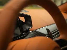 Aston Martin Vanquish | Minotaur Green | Bronze dreamlines thumbnail 44