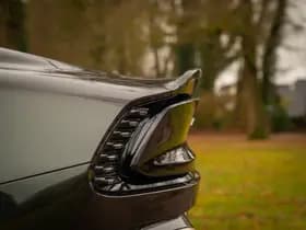 Aston Martin Vanquish | Minotaur Green | Bronze dreamlines thumbnail 54