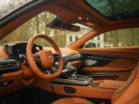 Aston Martin Vanquish | Minotaur Green | Bronze dreamlines thumbnail 7