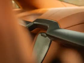 Aston Martin Vanquish | Minotaur Green | Bronze dreamlines thumbnail 66