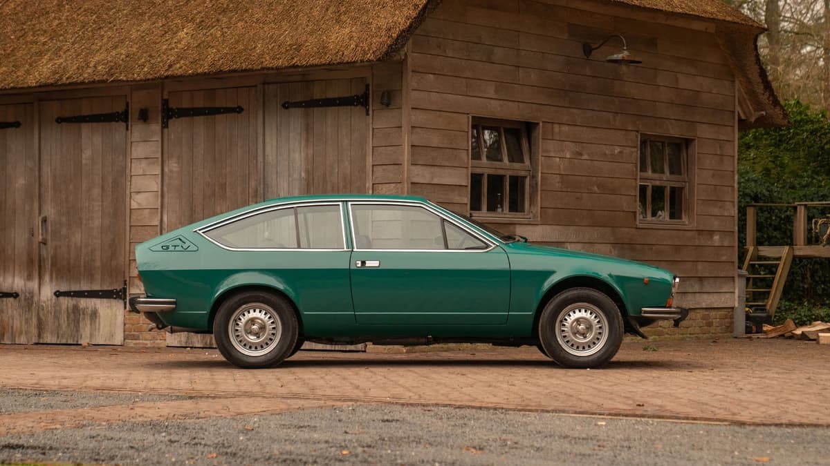Alfa Romeo Romeo Alfetta GTV 2000 — foto 1