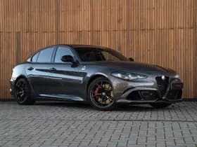 Alfa Romeo Romeo Giulia 2.9 V6 Quadrifoglio MY25 thumbnail 3