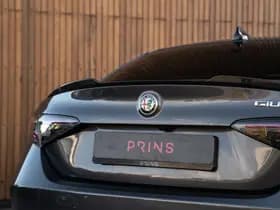 Alfa Romeo Romeo Giulia 2.9 V6 Quadrifoglio MY25 thumbnail 21