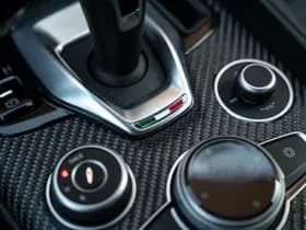 Alfa Romeo Romeo Giulia 2.9 V6 Quadrifoglio MY25 thumbnail 24