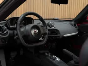 Alfa Romeo Romeo 4C 1750TBI thumbnail 5