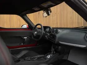 Alfa Romeo Romeo 4C 1750TBI thumbnail 7