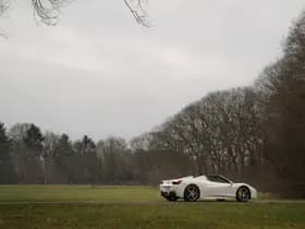 Ferrari 458 4.5 V8 Spider thumbnail 16