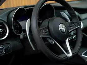 Alfa Romeo Romeo Giulia 2.0T B-Tech thumbnail 22