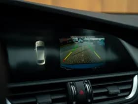 Alfa Romeo Romeo Giulia 2.0T B-Tech thumbnail 27