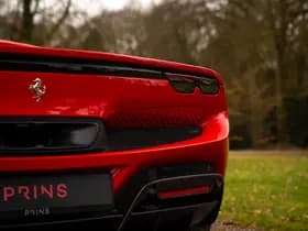 Ferrari 296 GTS 3.0 V6 thumbnail 33