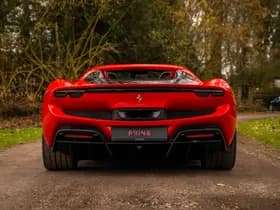 Ferrari 296 GTS 3.0 V6 thumbnail 5