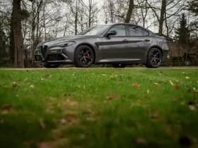 Alfa Romeo Romeo Giulia 2.9 V6 Quadrifoglio MY25 thumbnail 15