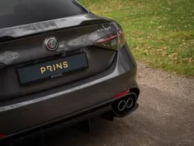 Alfa Romeo Romeo Giulia 2.9 V6 Quadrifoglio MY25 thumbnail 33