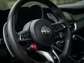 Alfa Romeo Romeo Giulia 2.9 V6 Quadrifoglio MY25 thumbnail 34