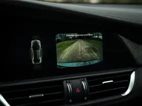 Alfa Romeo Romeo Giulia 2.9 V6 Quadrifoglio MY25 thumbnail 37