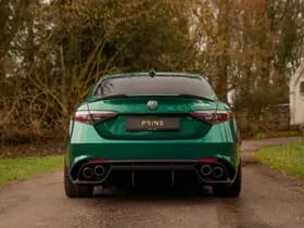 Alfa Romeo Romeo Giulia 2.9 V6 Quadrifoglio MY25 thumbnail 6