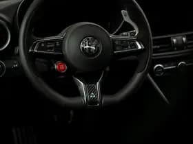 Alfa Romeo Romeo Giulia 2.9 V6 Quadrifoglio MY26 thumbnail 31