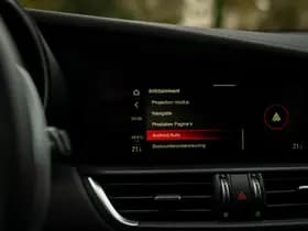 Alfa Romeo Romeo Giulia 2.9 V6 Quadrifoglio MY26 thumbnail 35