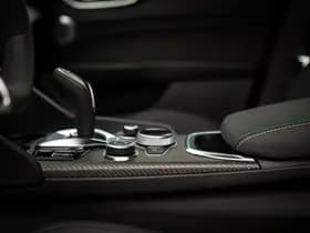 Alfa Romeo Romeo Giulia 2.9 V6 Quadrifoglio MY26 thumbnail 42