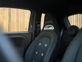 Abarth 595 70th Anniversary thumbnail 11