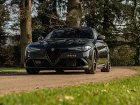 Alfa Romeo Romeo Giulia 2.9 V6 Quadrifoglio thumbnail 16