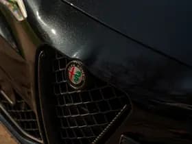 Alfa Romeo Romeo Giulia 2.9 V6 Quadrifoglio thumbnail 17